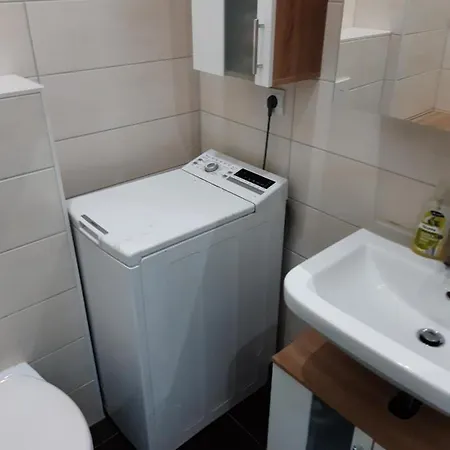 2-raumwohnung Im Schonen *