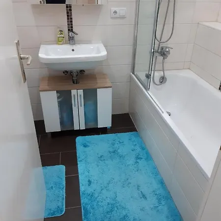 Appartement 2-raumwohnung Im Schonen